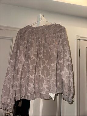 Aritzia Taupe Floral Jacquard Long-Sleeve Blouse